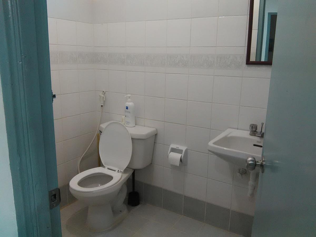Apartamento estudio de 37 m² en Makati, con 1 baño privado. Manila Exterior foto
