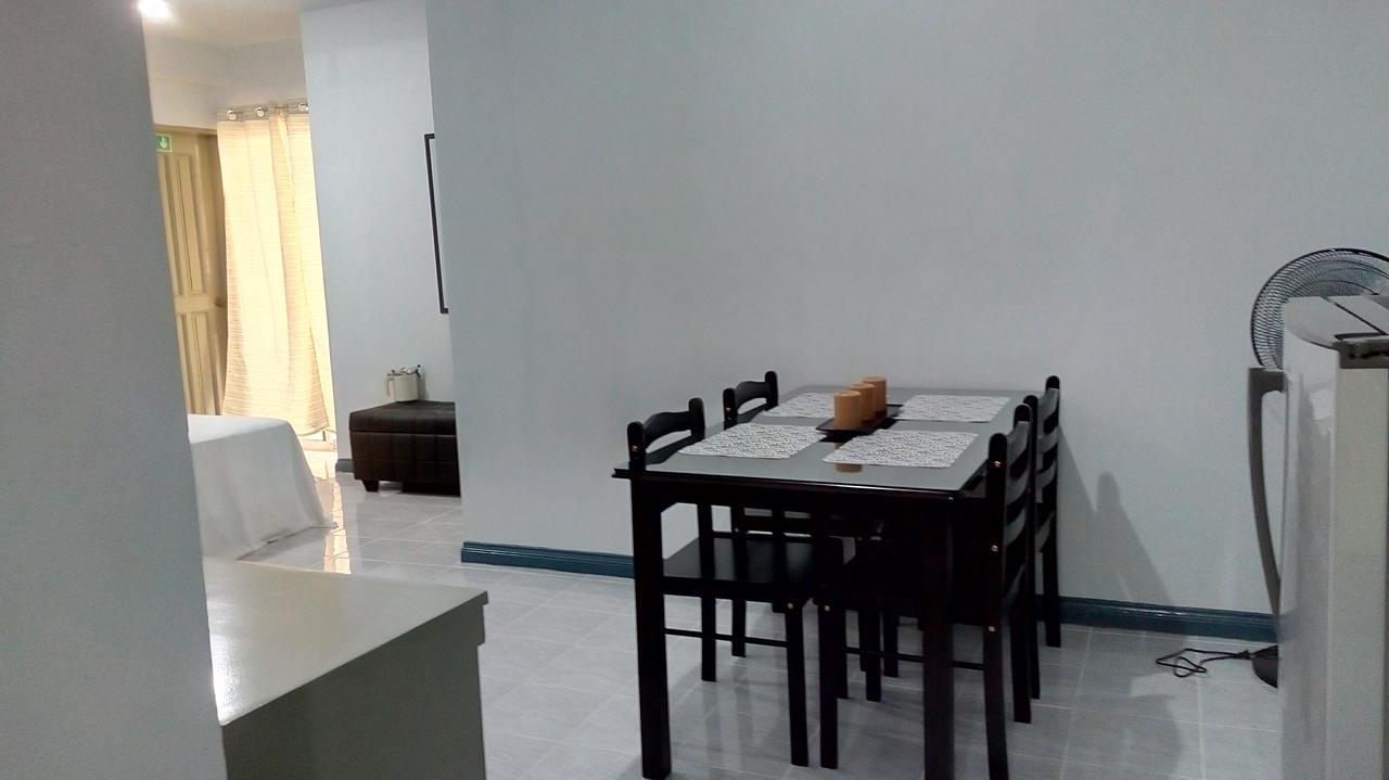 Apartamento estudio de 37 m² en Makati, con 1 baño privado. Manila Exterior foto