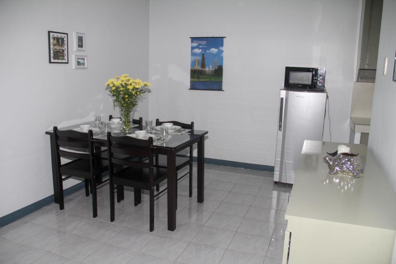Apartamento estudio de 37 m² en Makati, con 1 baño privado. Manila Exterior foto