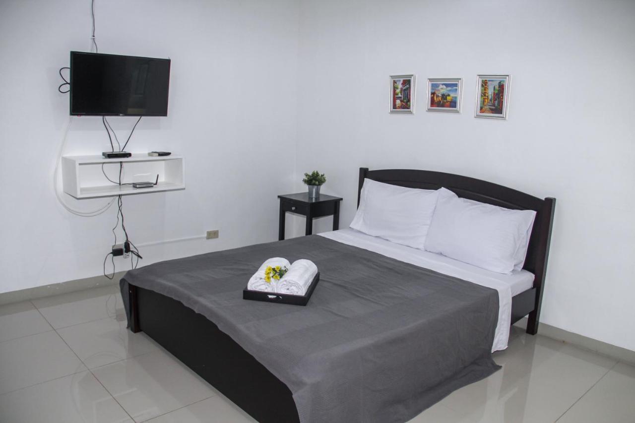Apartamento estudio de 37 m² en Makati, con 1 baño privado. Manila Exterior foto